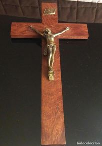 Antiguidades: Crucifijo pared de madera. Cruz, Cristo, bronce?? Medidas: 30,5 x 16 cm